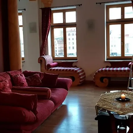 Unique Luxury Studio On Market Square